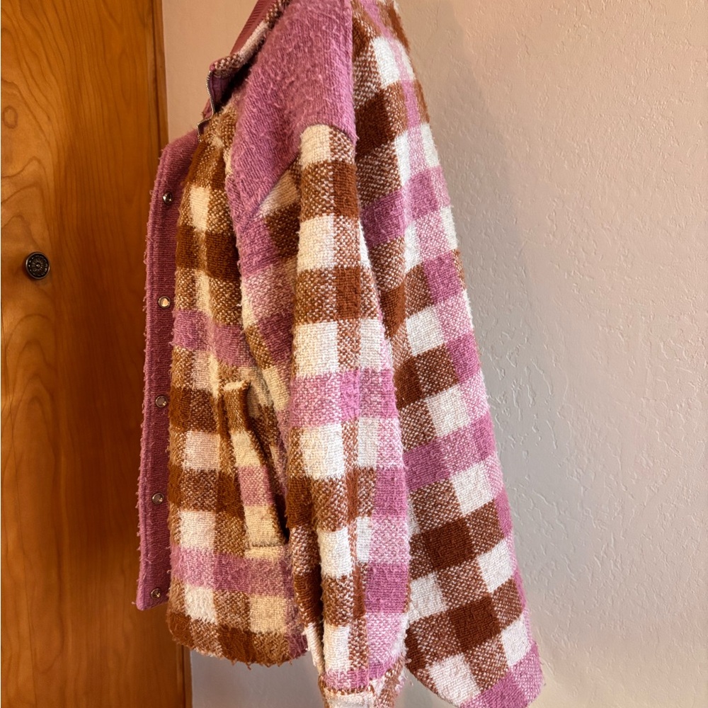 Varley Pink and Brown Checkered Teddy Jacket - Picture 3 of 8